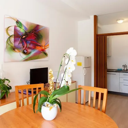 Holiday Appartamenti Apart Otel Grado