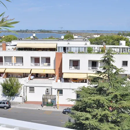 Apart Otel Holiday Appartamenti 4*