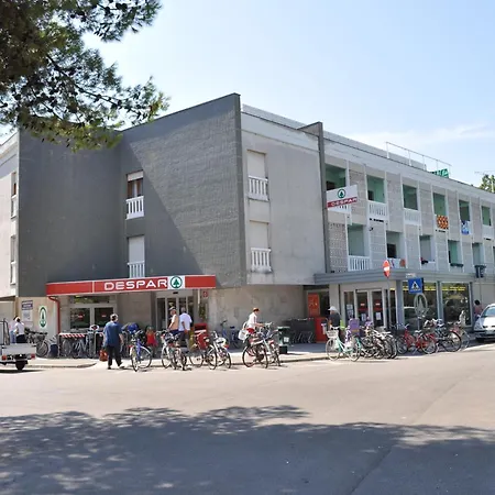 아파트호텔 Holiday Appartamenti